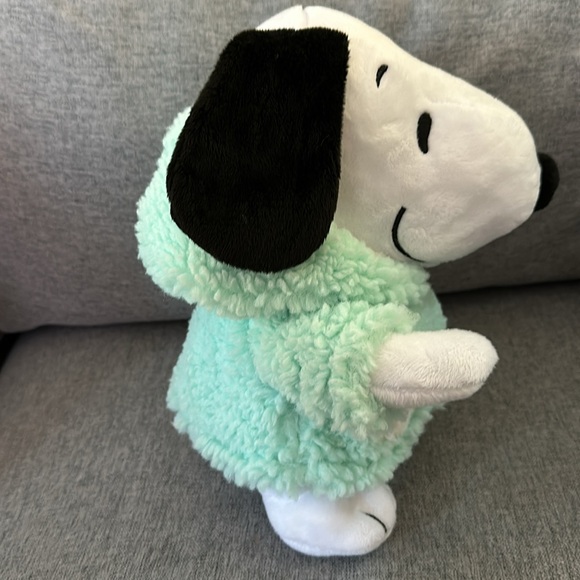 2024 Christmas Snoopy w Wool Jacket & Hood Plush (puffer jacket) NWT - Picture 4 of 7